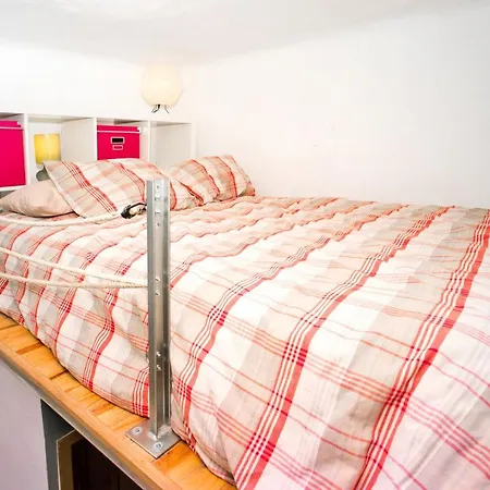 Apartment Estudio Finestrelles Barcelona Esplugues de Llobregat