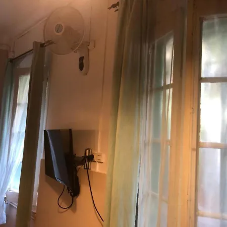 Estudio Finestrelles Barcelona アパート *